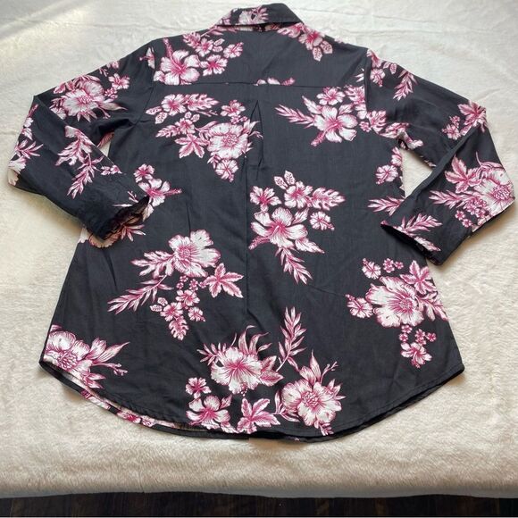 Soft Surroundings Button Down Black with Pink White Floral Design Blouse Size PM - Picture 2 of 8